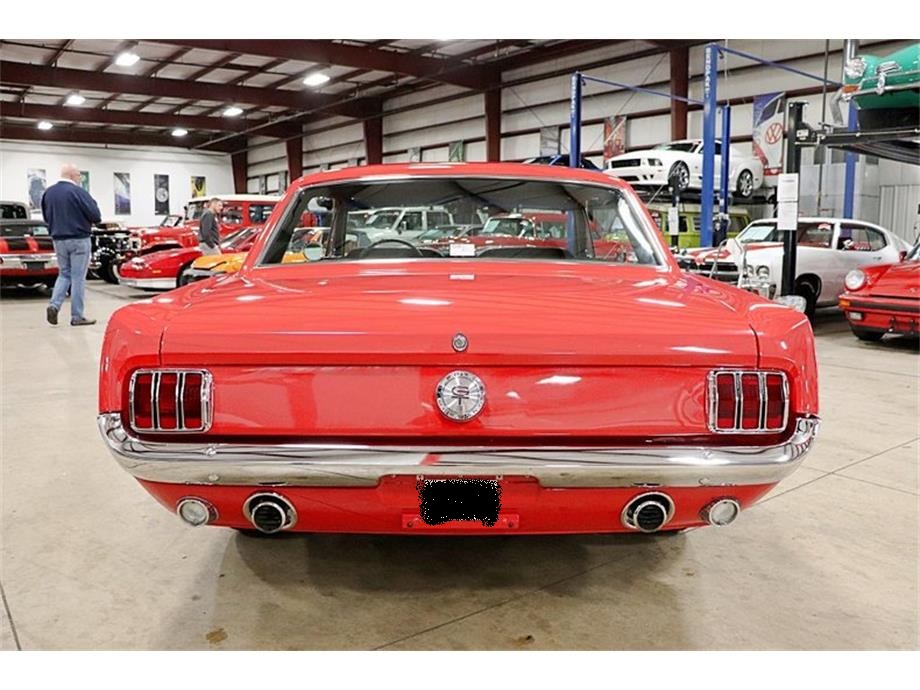 1965 ford mustang