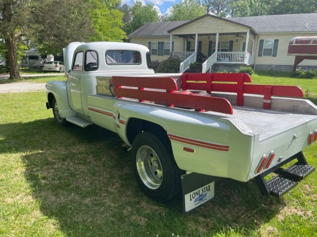 1947 chevrolet pickup pickup white rwd automatic