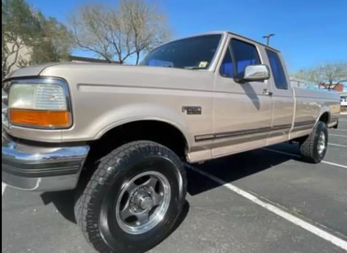 1992 ford f-250 pickup brown