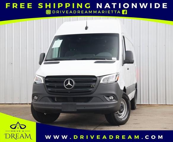 2023 mercedes-benz sprinter 2500 standard roof