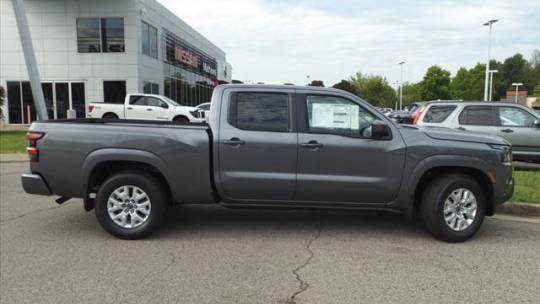 2024 Nissan Navara (Frontier) sv