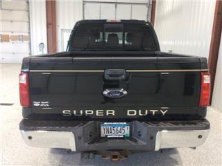 2014 Ford F-350 lariat