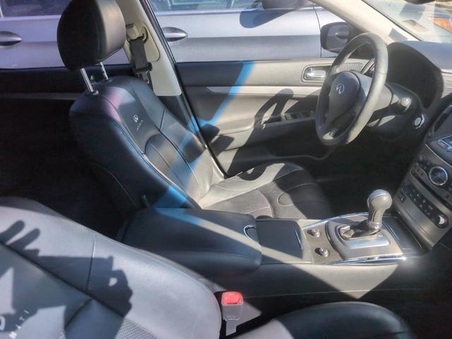 2013 infiniti g37 journey