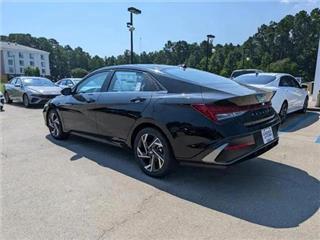 2024 Hyundai Elantra limited