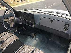 1985 isuzu p'up pick up diesel longbed truck 45mpg