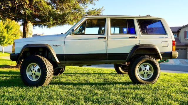1990 jeep cherokee