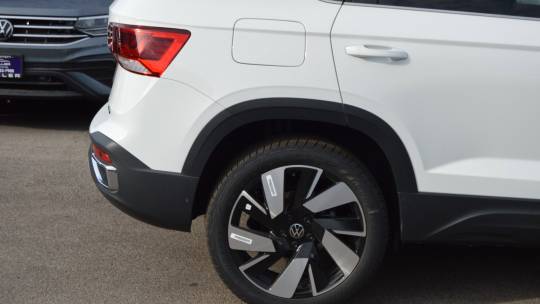2024 Volkswagen Taos