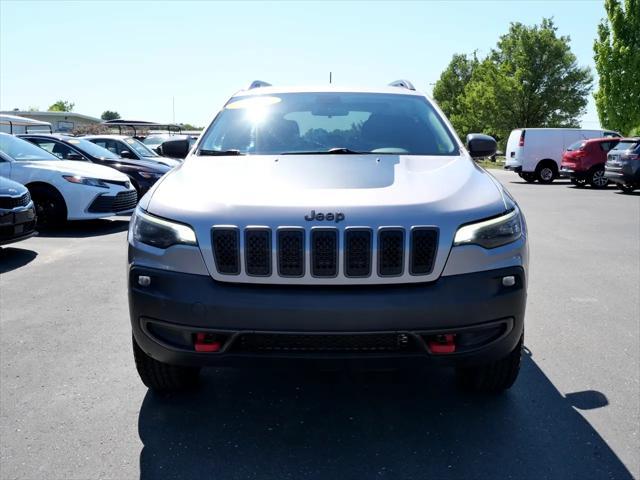 2020 jeep cherokee trailhawk