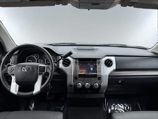 2017 toyota tundra sr5