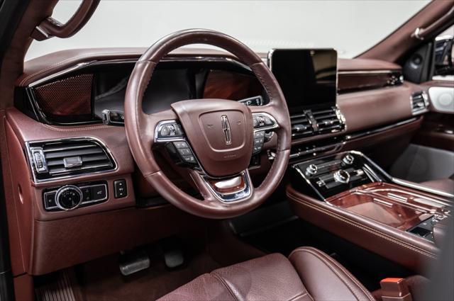 2021 lincoln navigator black label