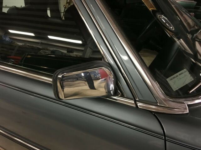 s/r chrome wheels meticulously maintained by same second owner since 1990