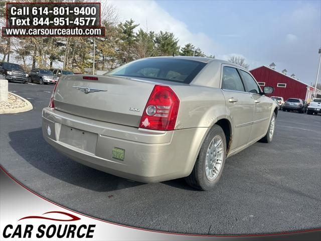 2008 chrysler 300 lx