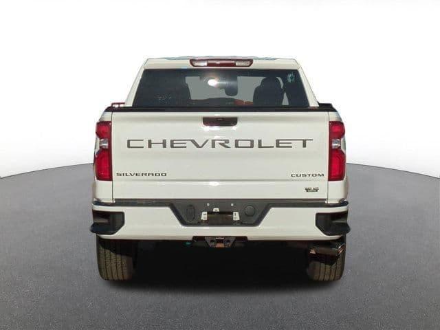 2020 chevrolet silverado 1500 custom in troy, michigan
