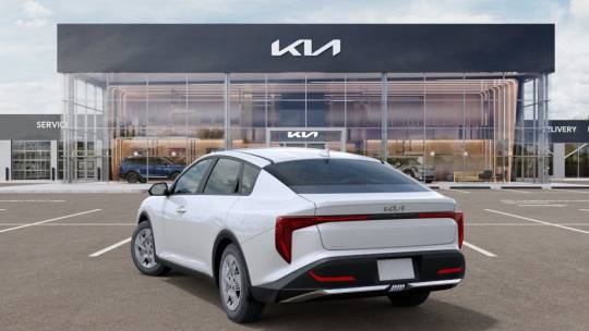 2025 Kia K4
