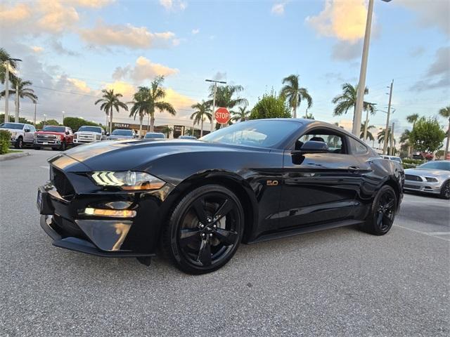 2022 ford mustang gt