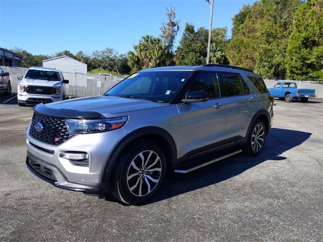 2020 ford explorer st