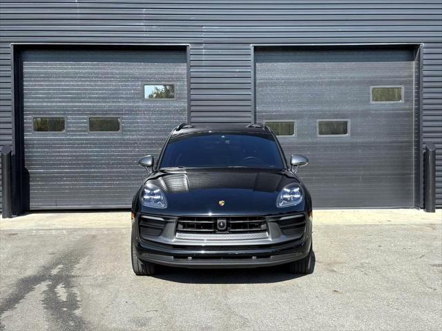 2023 porsche macan base