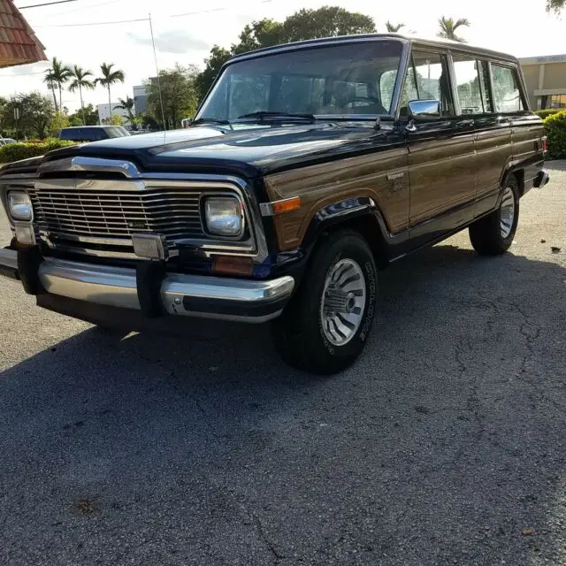 1982 jeep wagoneer limited..restored..only 118,000 miles..baltic blue and nutmeg