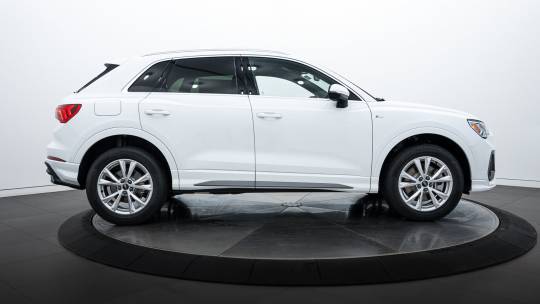 2024 Audi Q3