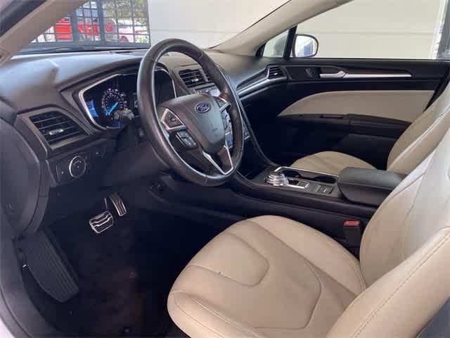 2017 ford fusion titanium
