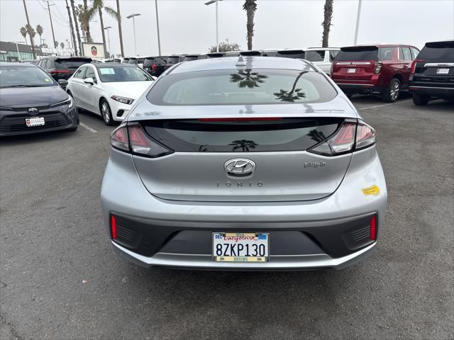 2022 hyundai ioniq plug-in hybrid se
