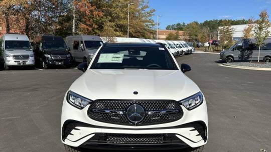 2025 Mercedes-Benz GLC
