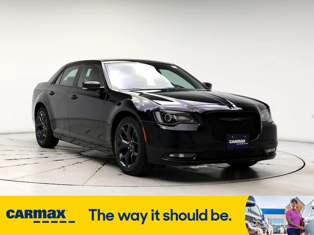 2023 chrysler 300 s