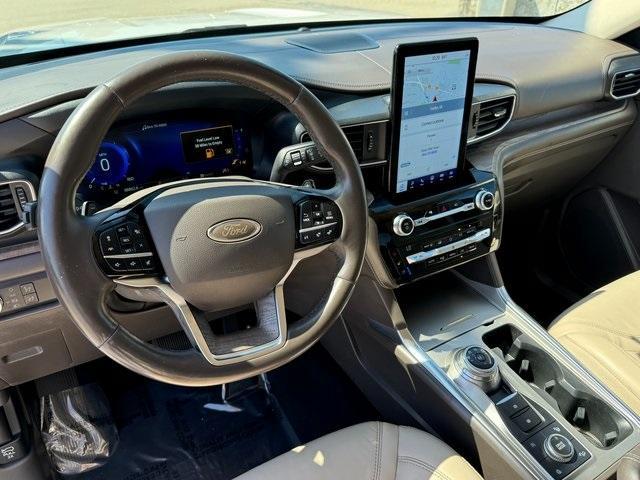 2021 ford explorer platinum