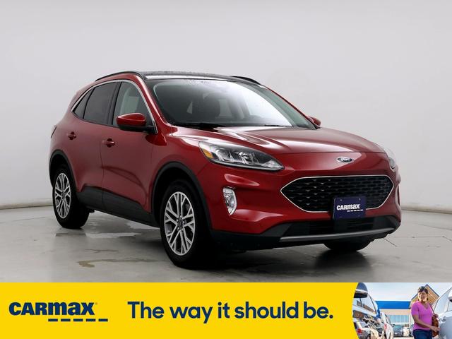 2022 ford escape sel