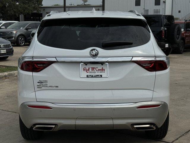 2022 buick enclave premium