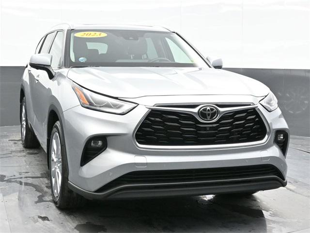 2023 toyota highlander limited