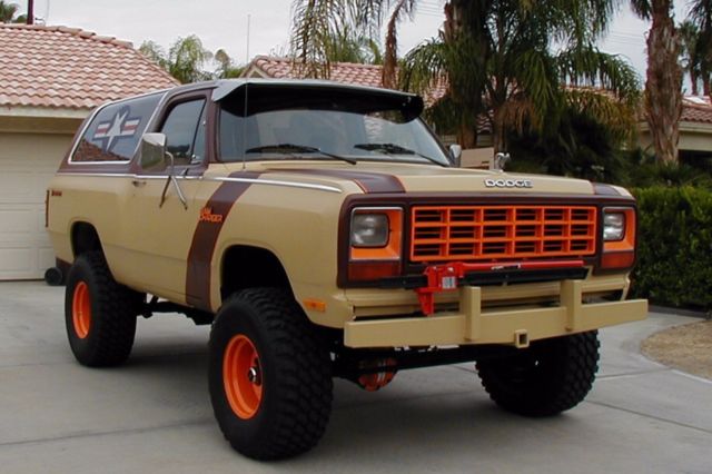 1983 dodge ramcharger 4x4