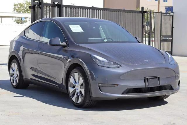 2021 tesla model y long range