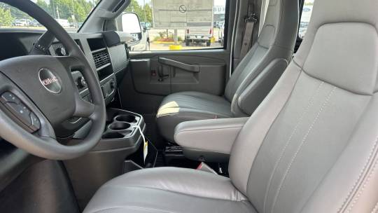 2024 GMC Savana