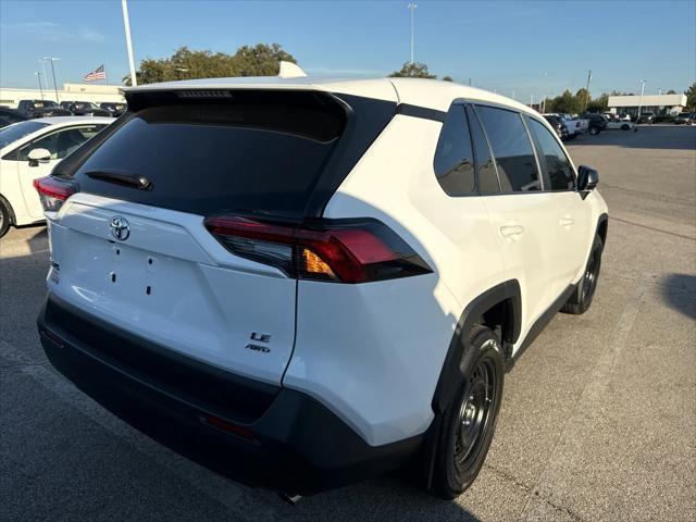2024 toyota rav4 le