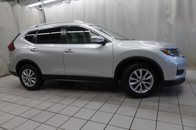 2020 nissan rogue sv
