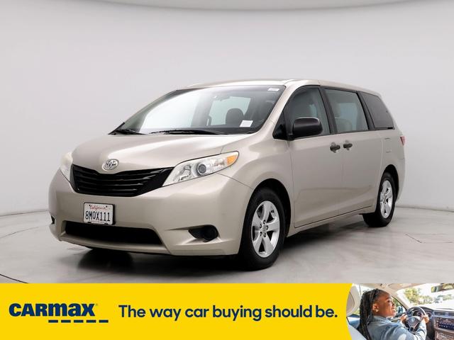 2017 toyota sienna l
