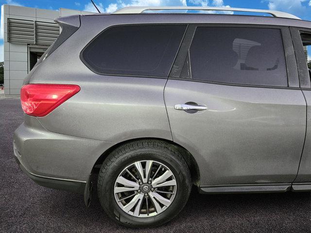 2017 nissan pathfinder sl