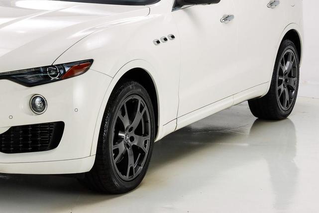 2020 maserati levante base