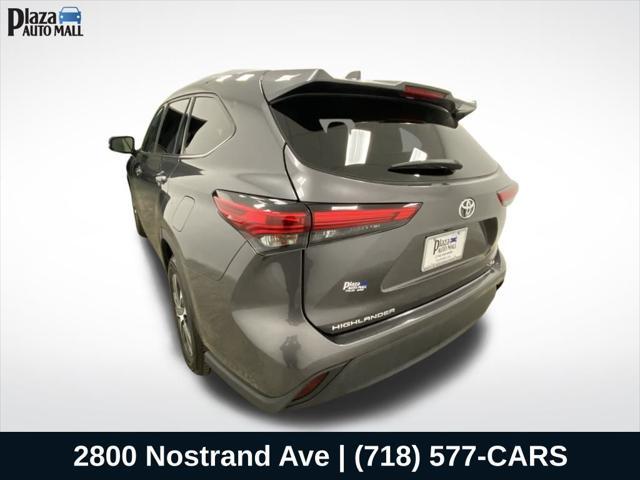 2022 toyota highlander xle