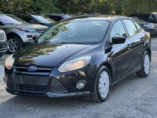 2012 ford focus se sedan 4d in alexandria, virginia