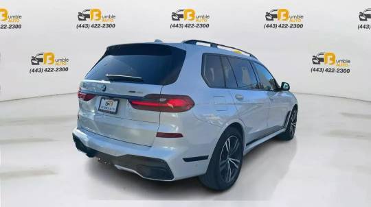 2022 BMW X7