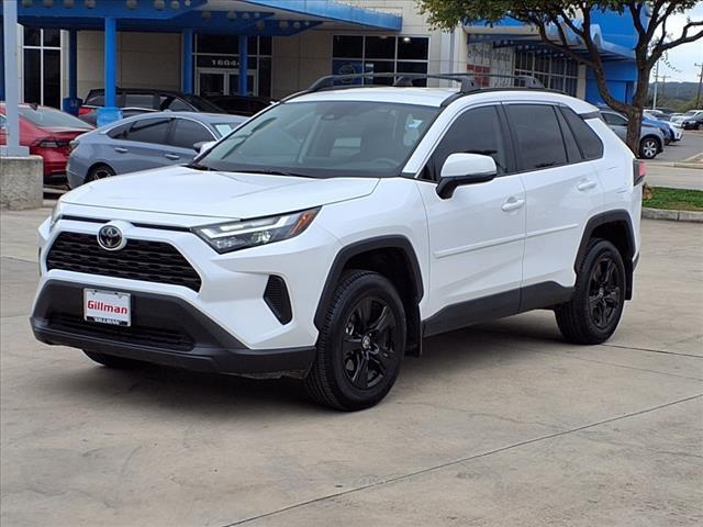 2024 toyota rav4 xle