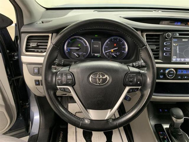 2018 toyota highlander hybrid xle