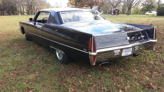 1970 cadillac calais 51,000 miles rust free, dent free runs and drives great