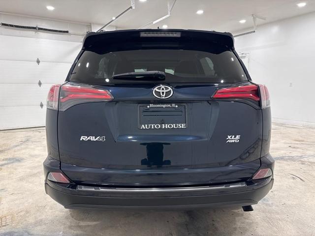 2017 toyota rav4 xle