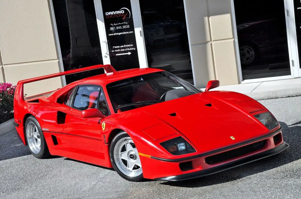 1992 ferrari f40! red/red! usa spec! only 193 miles! collector!! showroom kept!!