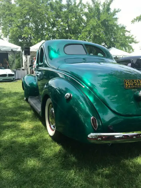 1939 ford deluxe coupe - cadillac/lasalle!