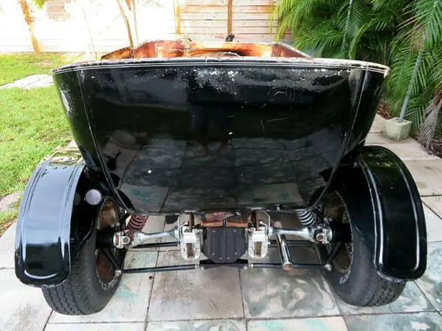 boyd coddington 1915 model t center door . first magazine car . street rod