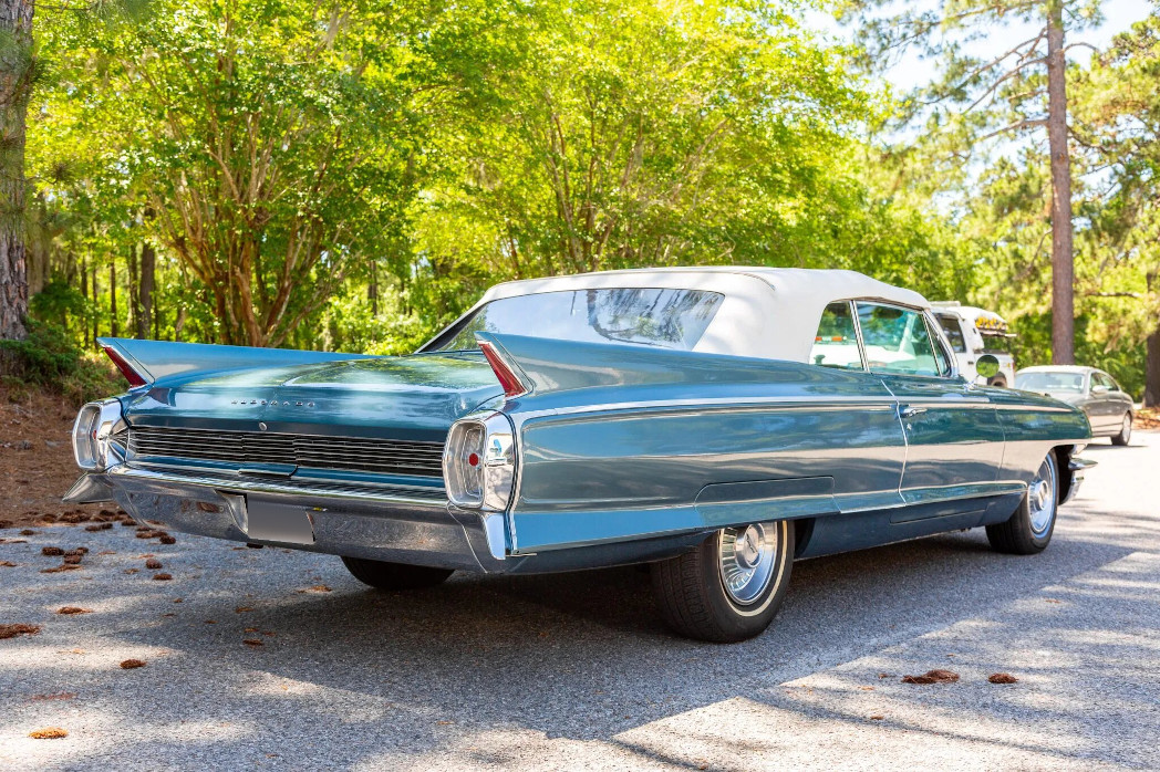 cadillac eldorado biarritz